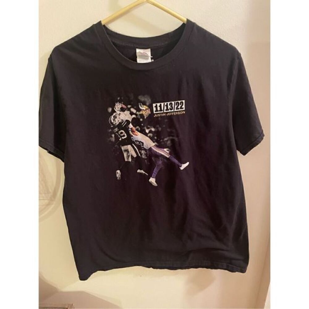 MN Vikings Justin Jefferson Miracle Catch T-Shirt
